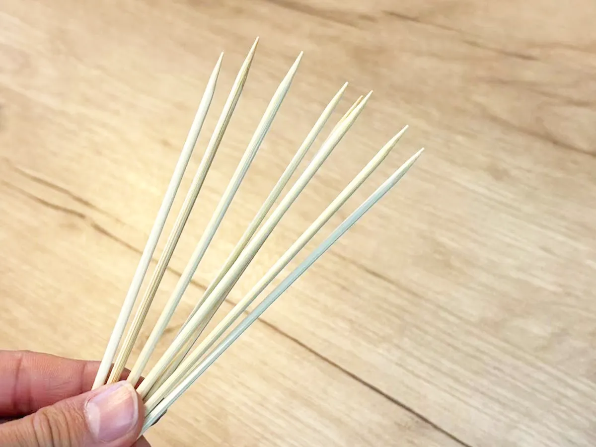 『焼き鳥の串』の写真（撮影：キジカク）