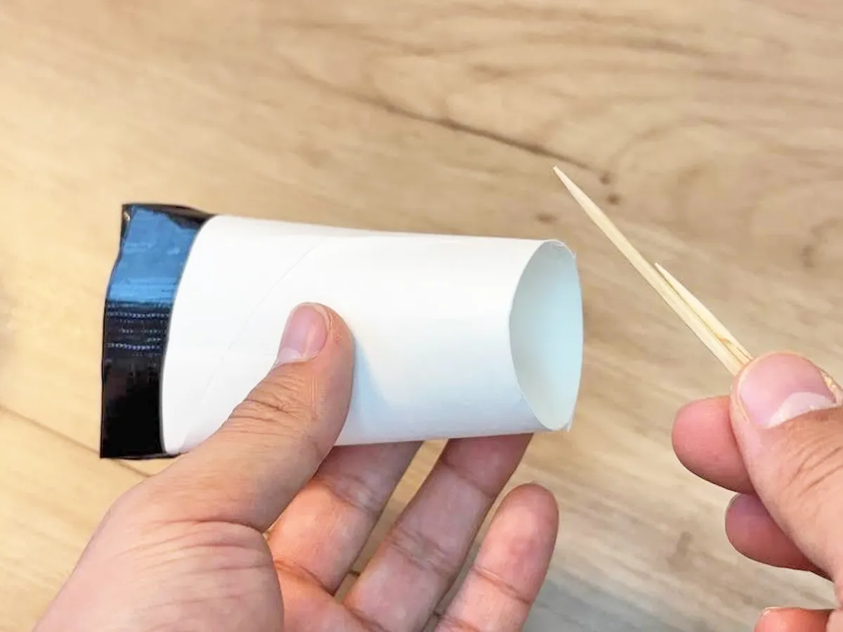 『串の捨て方』の写真(撮影:キジカク)