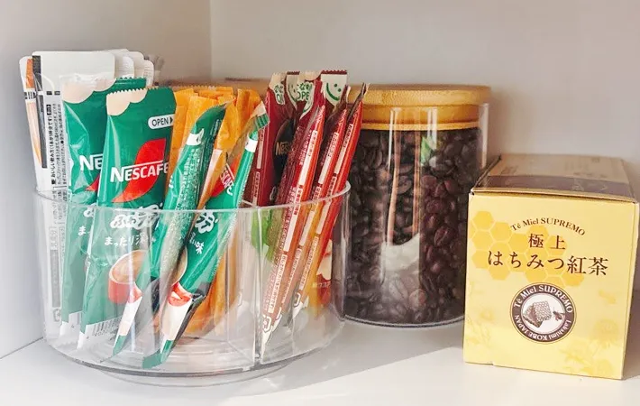 『ダイソー 回転できる透明収納ケース』の使用写真（撮影：キジカク）