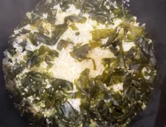 『わかめご飯』の完成写真（撮影：エニママ）