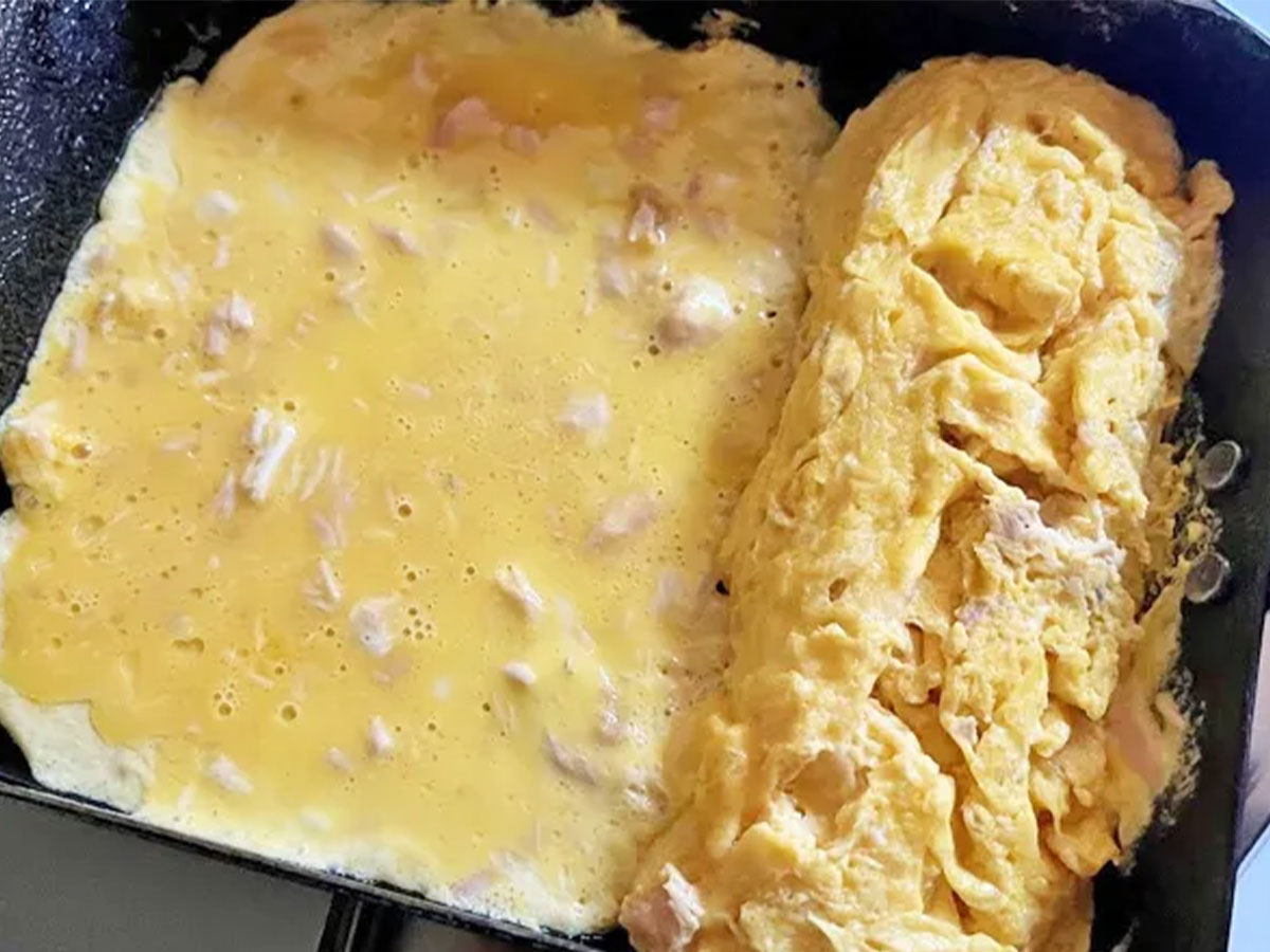 『ツナマヨ入りの玉子焼き』の完成写真(撮影:エニママ)