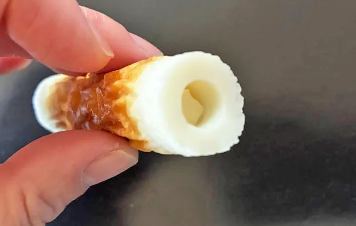 『ちくわチーズ揚げ』を作る写真（撮影：エニママ）