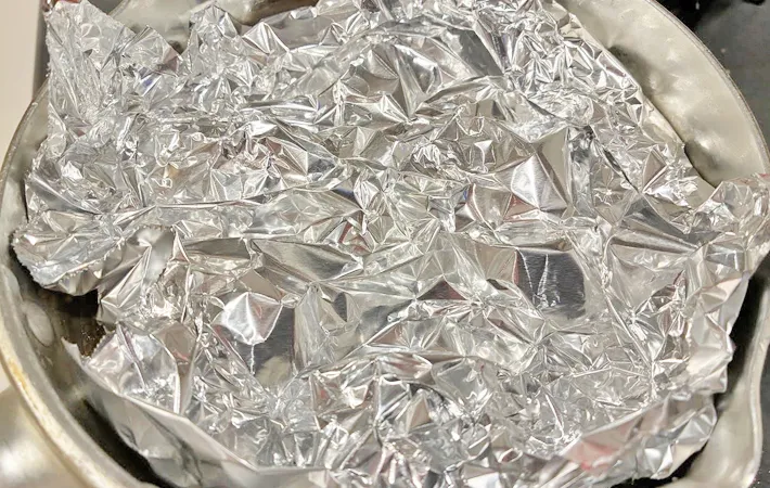 『マーマレードジャム入り豚の角煮』を作る写真（撮影：エニママ）