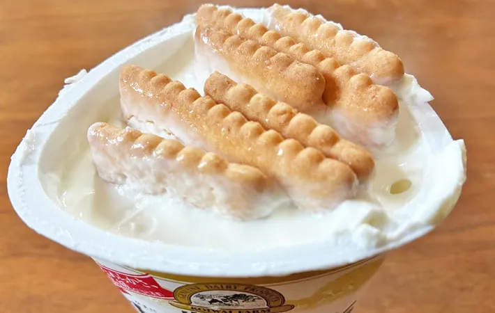 『サブレヨーグルト』を作る写真（撮影：エニママ）