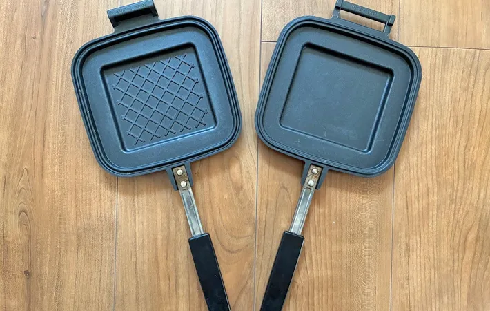 『ホットサンドメーカー』の写真（撮影：エニママ）