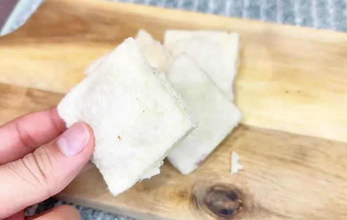 『ダイソー ワンぱくっ！サンドメーカーでミニサンド』の完成写真（撮影：キジカク）