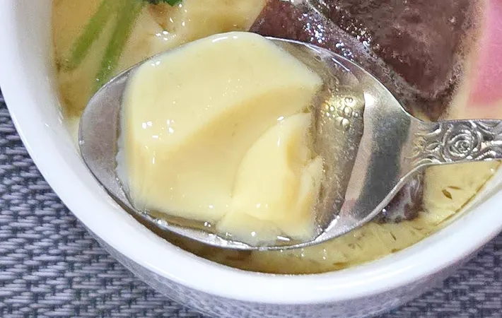 『レンジとプチッと鍋で茶わん蒸し』の完成写真（撮影：キジカク）