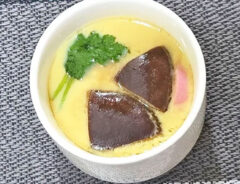 『レンジとプチッと鍋で茶わん蒸し』の完成写真（撮影：キジカク）