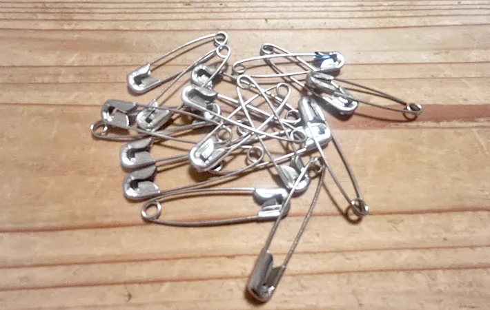 『安全ピン』の写真（撮影：エニママ）