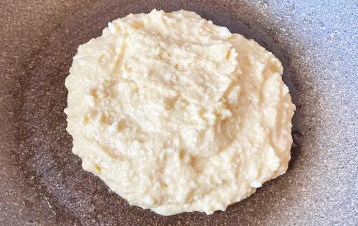 『豆腐入りホットケーキ』を作る写真（撮影：エニママ）