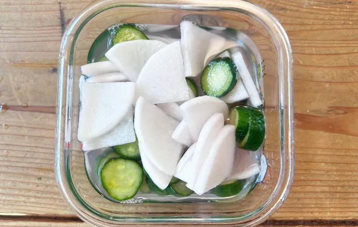 『岩下漬け～お好み野菜の爽やかピクルス～』の完成写真（撮影：エニママ）