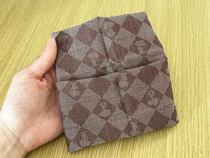 縫わないポーチの完成画像（撮影：grapeライフハック編集部）