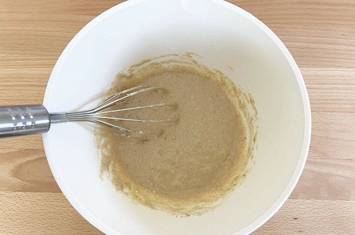 『ブレンディ蒸しケーキ』の調理写真（撮影：grapeフード編集部）