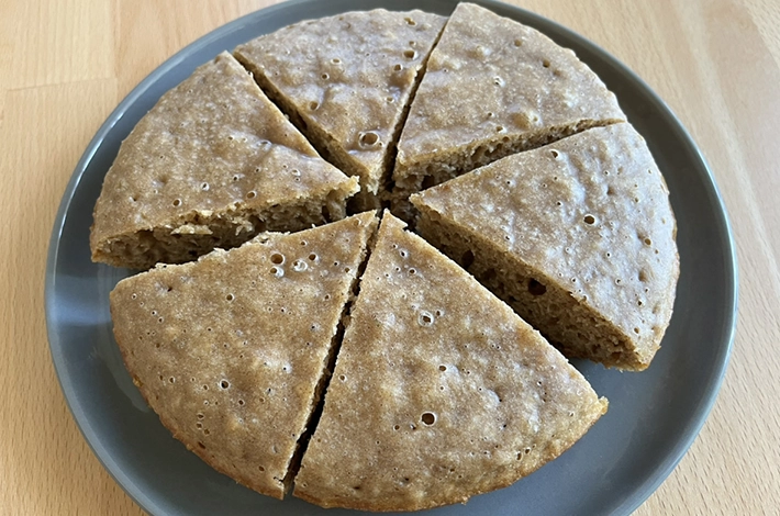 『ブレンディ蒸しケーキ』の調理写真（撮影：grapeフード編集部）