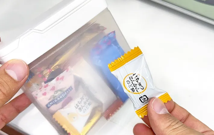 『ダイソー 揉んでほぐせる調味料ストッカー』の使用写真（撮影：キジカク）