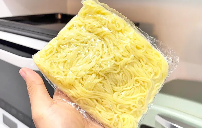 『袋麺の焼きそば』の写真（撮影：キジカク）