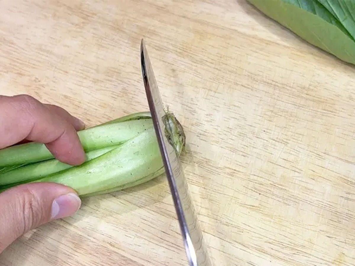 『小松菜の炒め物』の写真（撮影：キジカク）