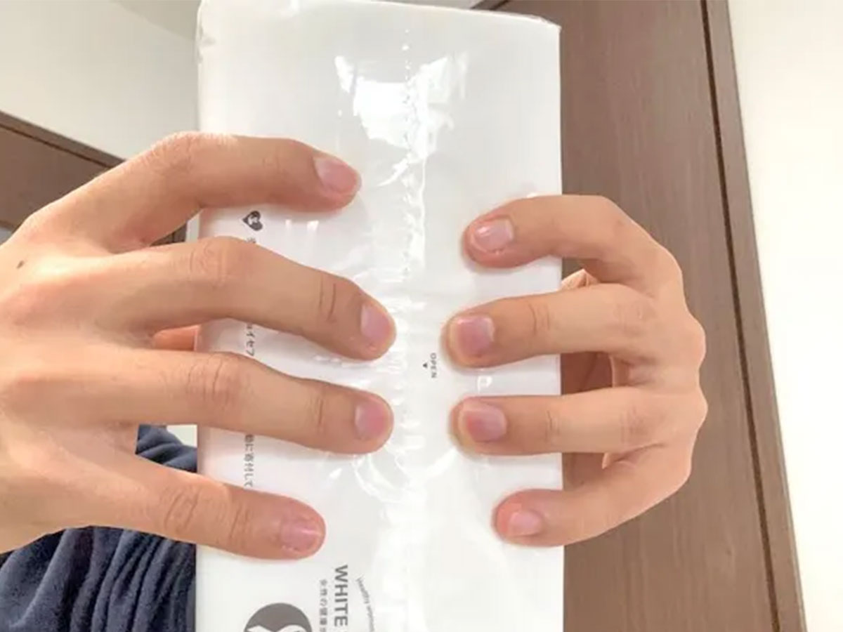 『ソフトティッシュを開ける方法』の写真（撮影：キジカク）