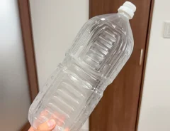 ペットボトルの写真（撮影：キジカク）