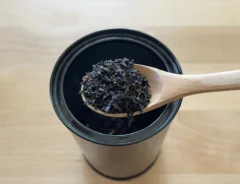 古くなって劣化した紅茶の茶葉の写真(撮影:grapeライフハック編集部)