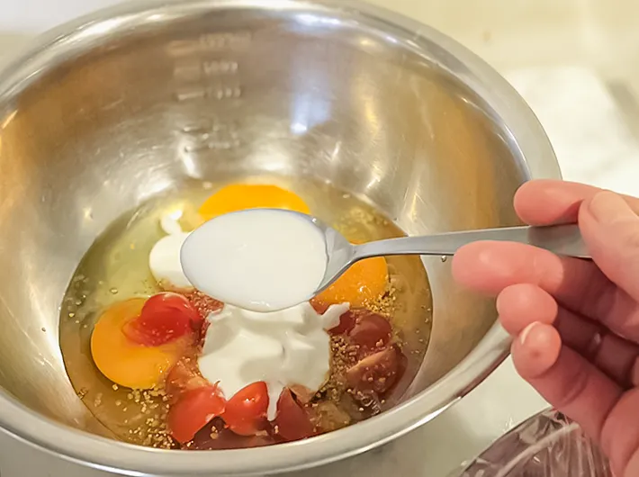 『しっとりふわふわ玉子焼き』を作る写真