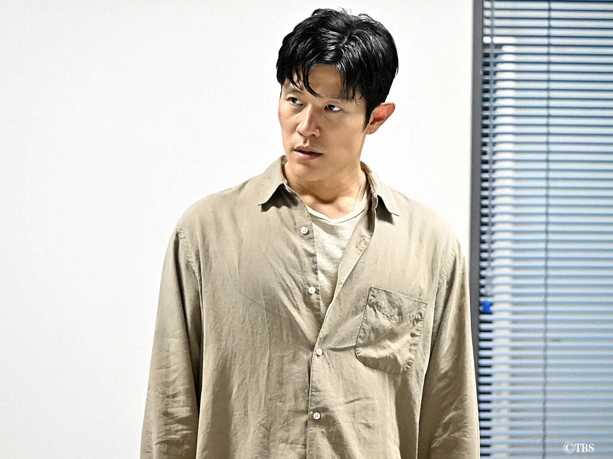 『リブート』に出演する鈴木亮平さん