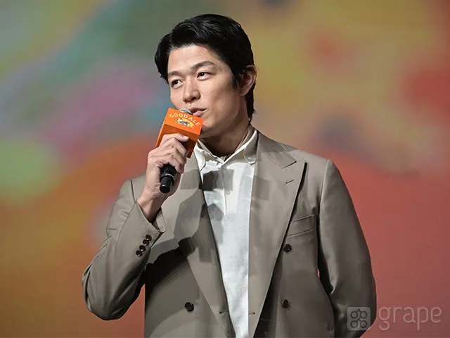 「『キリングッドエール』5,000万本突破！“大反響”御礼発表会」に登壇した鈴木亮平さん（撮影：grape芸能編集部）