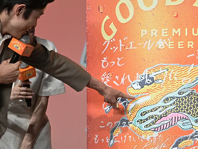 「『キリングッドエール』5,000万本突破！“大反響”御礼発表会」に登壇した鈴木亮平さん（撮影：grape芸能編集部）