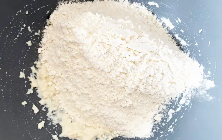 豆腐にホットケーキミックスを加えたもの（撮影：エニママ）