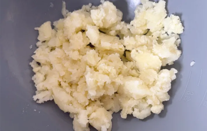 潰したジャガイモの画像（撮影：エニママ）