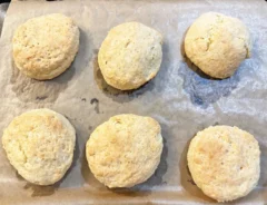 スコーンの焼きあがり画像(撮影:エニママ)