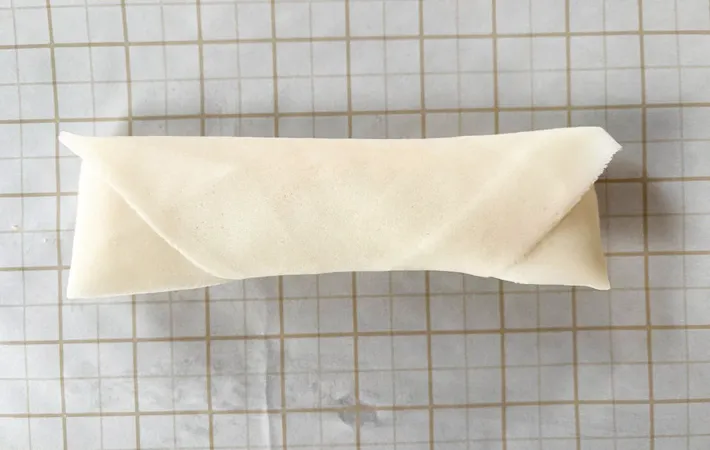 『ピーマン入り春巻き』を作る写真（撮影：エニママ）