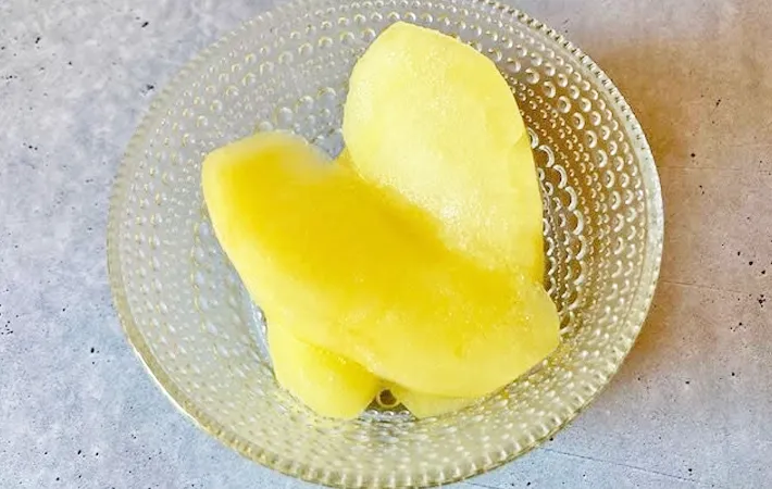 『リンゴのC.C.レモン煮』の完成写真（撮影：エニママ）