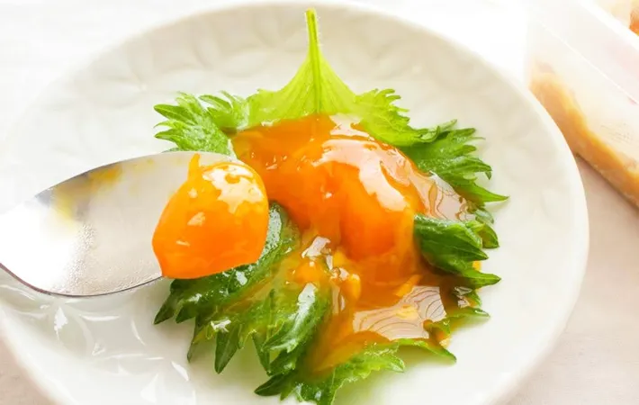 『珍味 卵黄のみそ漬け』の完成写真（撮影：キジカク）