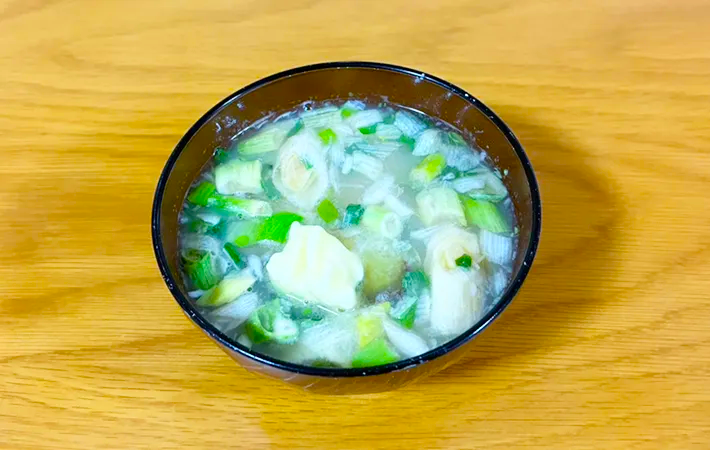 インスタントみそ汁をおいしくするレシピの写真（撮影：grapeライフハック編集部）