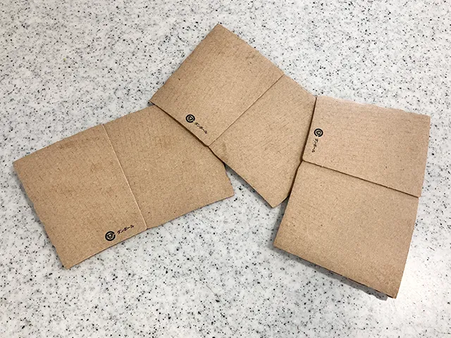 コーヒースリーブ3個を組み合わせている状態（撮影：grapeライフハック編集部）