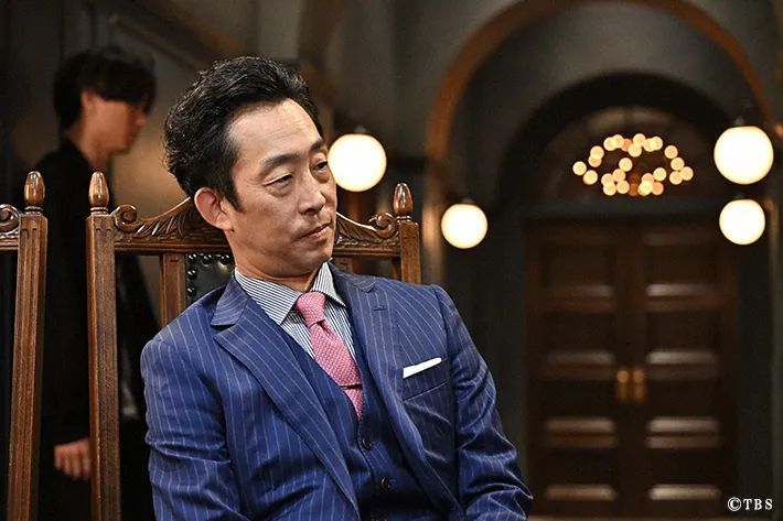 『リブート』に出演する北村有起哉さんが写る場面写真