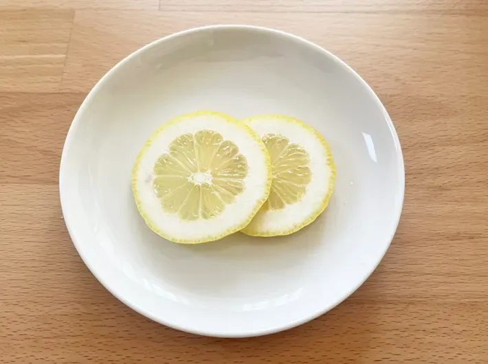 スライスレモンの写真（撮影：grapeフード編集部）