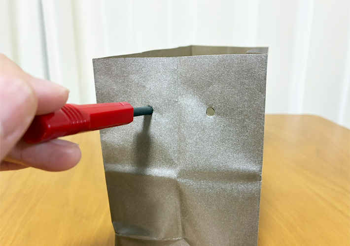 紙袋の活用写真（撮影：grapeライフハック編集部）