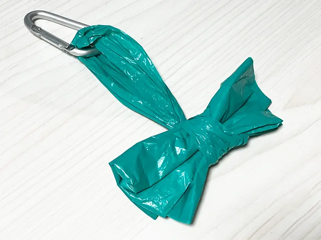 リボン型のレジ袋（撮影：grapeライフハック編集部）