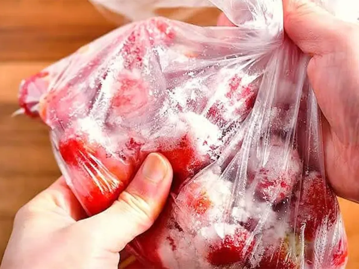 イチゴジャムを作る写真（撮影：小泉明代）