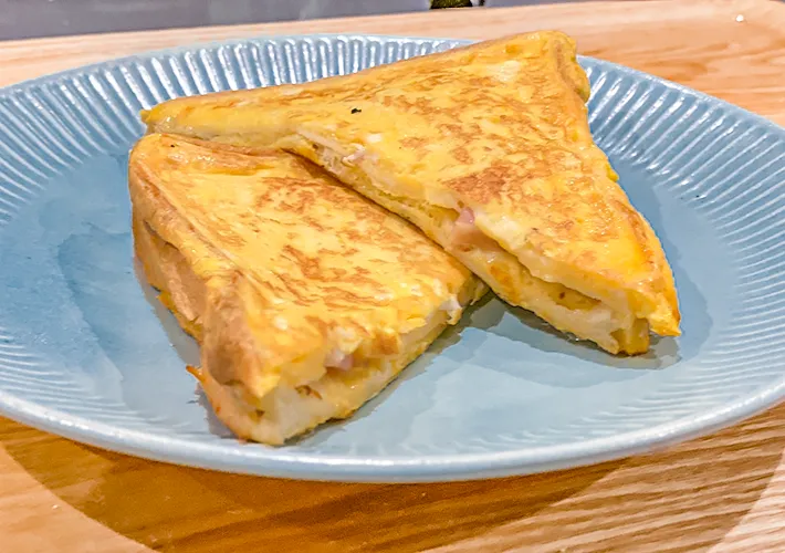 完成した『絶品ホットサンド』の写真