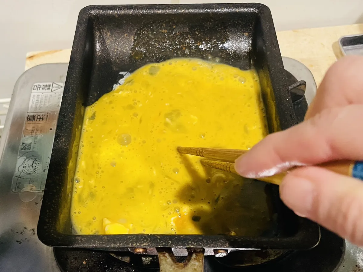 玉子焼き器で作るホットサンドの写真（画像提供：沖多恵子）