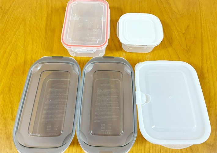 タッパー収納の写真（撮影：grapeライフハック編集部）