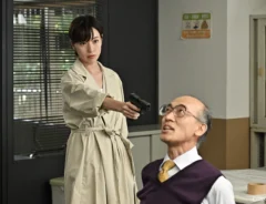 日曜劇場『リブート』に出演する戸田恵梨香さんと酒匂芳さん