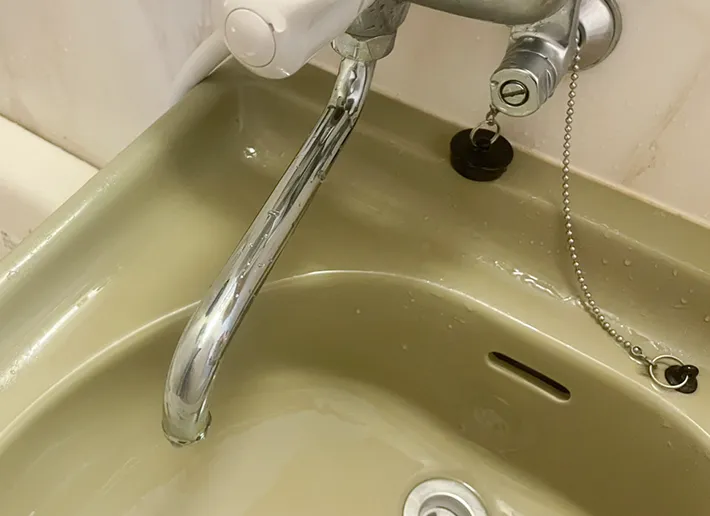 掃除した水道の写真（撮影：grapeライフハック編集部）