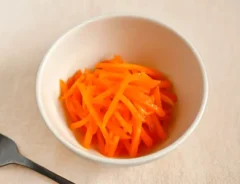 ニンジンサラダ（撮影：小泉明代）