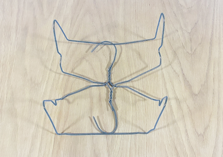 針金ハンガーの活用写真（撮影：grapeライフハック編集部）