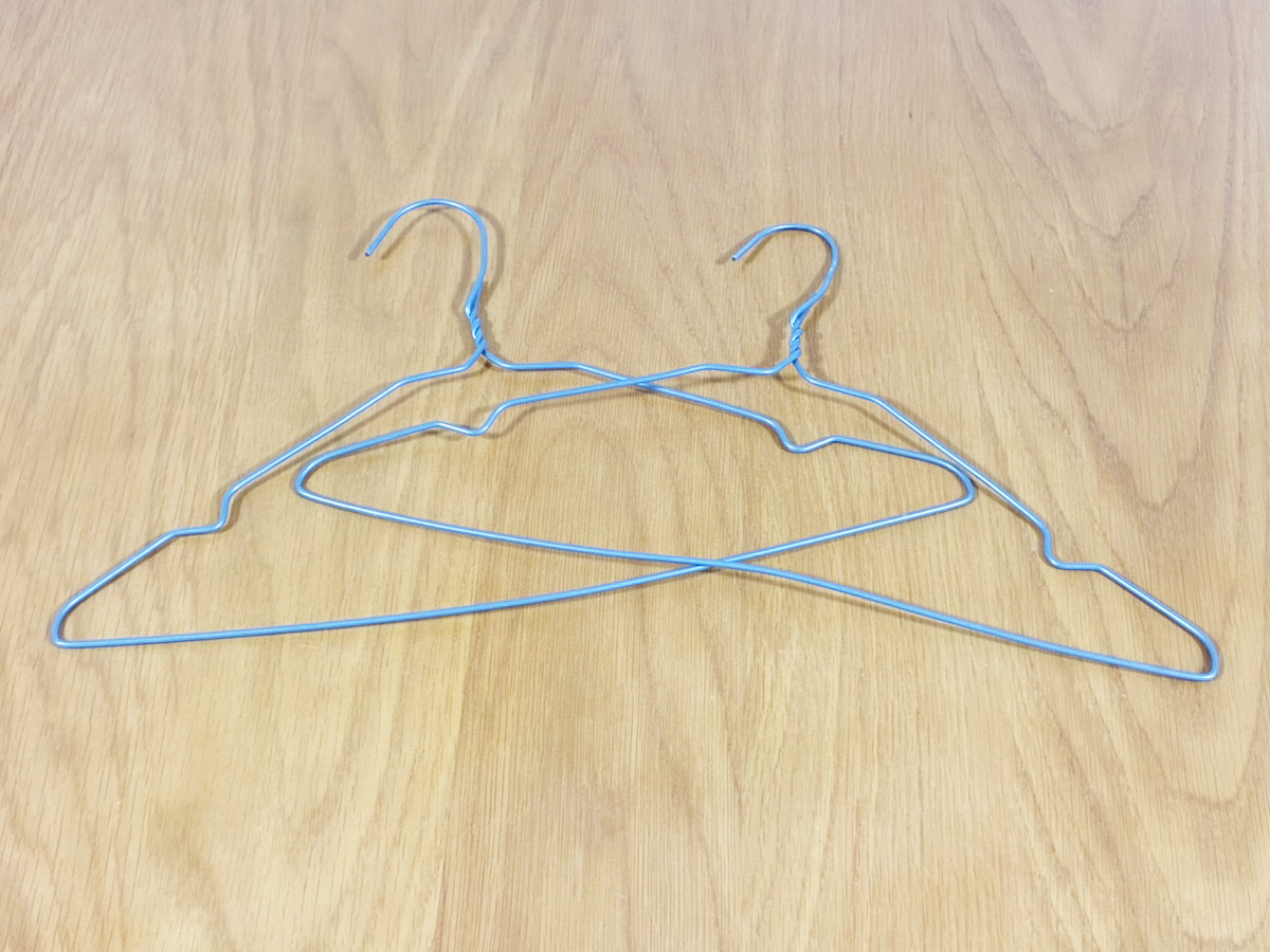 針金ハンガーの活用写真（撮影：grapeライフハック編集部）