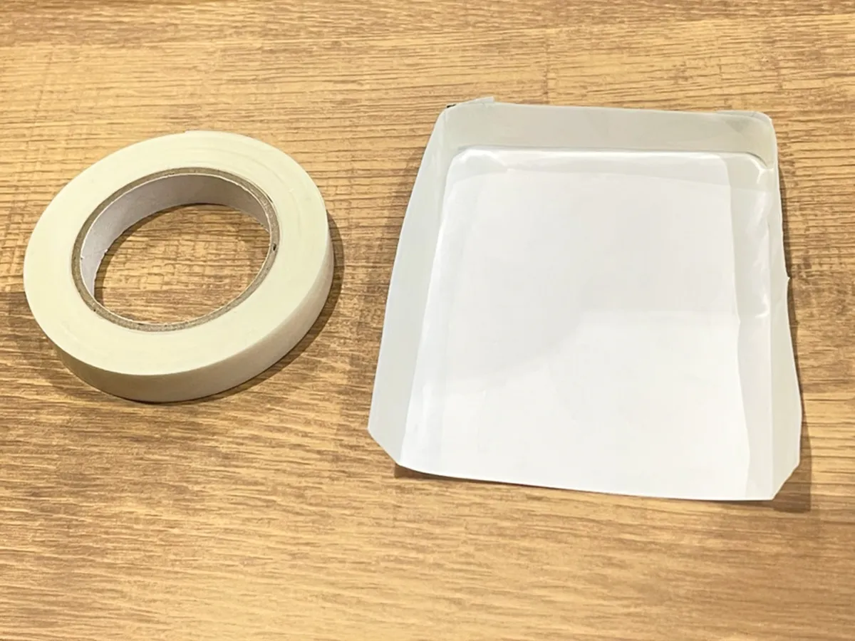 メモでラッピングボックスを作る写真（撮影：grapeライフハック編集部）